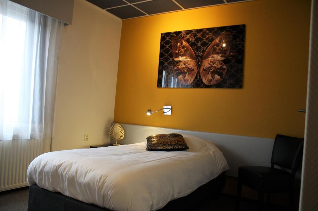 Hotel Restaurant De Jonge Heertjes Aalsmeer Exteriör bild