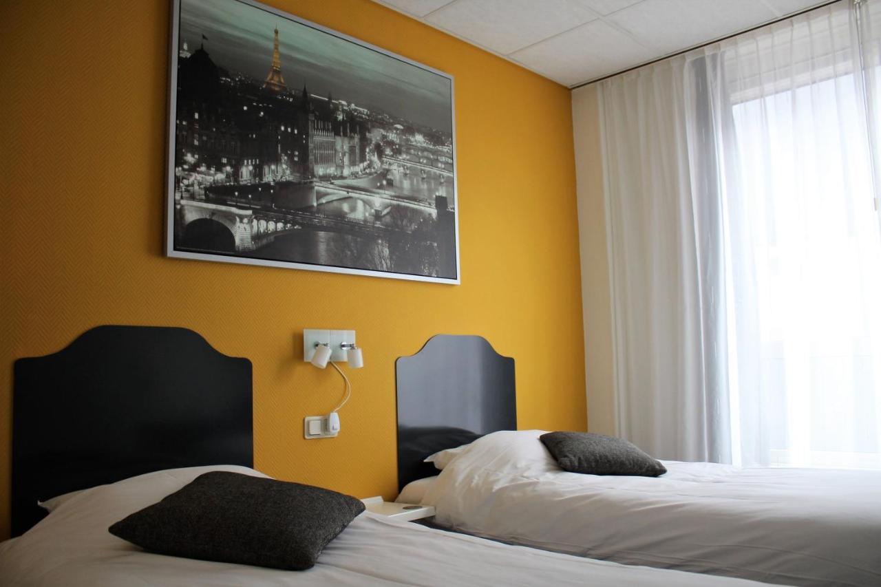 Hotel Restaurant De Jonge Heertjes Aalsmeer Exteriör bild