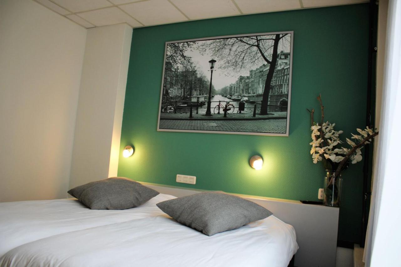 Hotel Restaurant De Jonge Heertjes Aalsmeer Exteriör bild