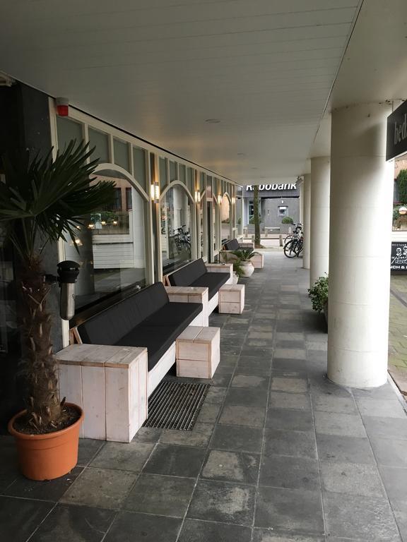 Hotel Restaurant De Jonge Heertjes Aalsmeer Exteriör bild